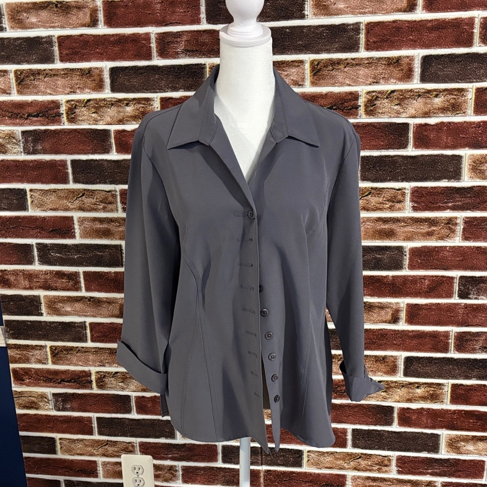 Dress Barn Charcoal Button-Down Shirt